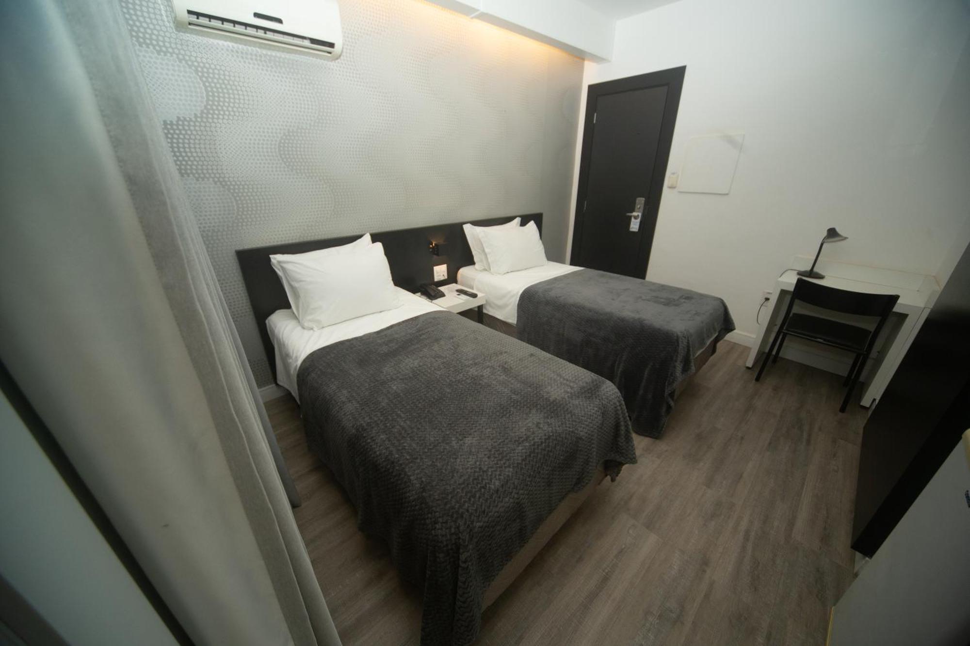 Hotel Cidade Araxa Luaran gambar